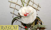 Роза, цвете или букет от 3 цветя с бонбони Lindt - в луксозна опаковка с картичка