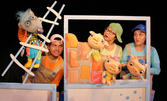 Куклената постановка "Трите прасенца" на 21 Октомври, в Държавен куклен театър - Бургас