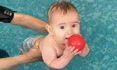 Една тренировка по плуване за бебета с треньор Таня Христова