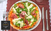 Хапни на място или вземи за вкъщи! Неаполитанска пица по избор
