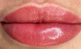 Mикроблейдинг на вежди или перманентен грим на устни