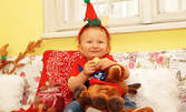 Коледна детска или семейна фотосесия в студио с до 30 обработени кадъра