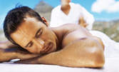 Класически масаж на цяло тяло с ароматни масла, плюс рефлексотерапия или масаж с мед на гръб - за 18лв