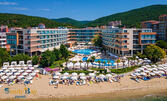 Лятна почивка край Свети Влас: Нощувка на база All Inclusive в едноспален апартамент, Елените