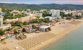 На първа линия в Златни пясъци: Нощувка на база All Inclusive