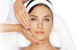 Подмладяваща терапия и масаж на лице, шия, деколте и раменен пояс