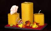 3, 4 или 5 ръчно изработени свещи от пчелен восък, плюс поставки и декорация