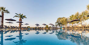 Mythic Summer Hotel