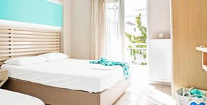Ouzas Hotel
