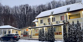 Хотел-ресторант Котел**