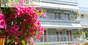 Evangelia Rooms and Apartments A