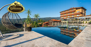 Каталина Ризорт****