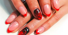 Nina' Nails