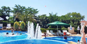 Хотел Golden Place***