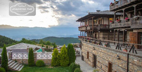 Къщи за гости Лещенски рай