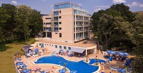 Holiday Park Hotel****