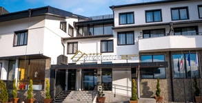 Riverside Boutique Hotel