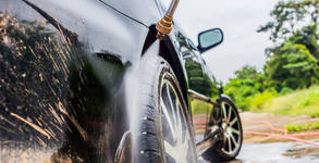 Автомивка Бенита