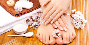 Lash8Manicure by Poly Ivanova