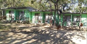 Бунгала Дъбрава, Шкорпиловци