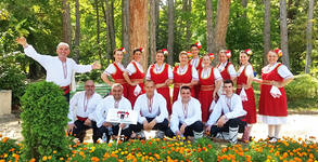 Школа за народни танци Наниз