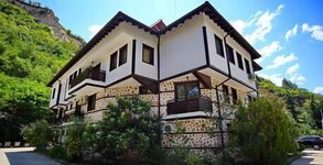 Хотел Свети Трифон