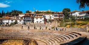 Бисери Турс