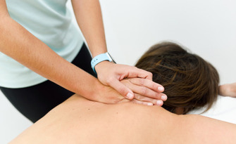 Терапия при шипове на гърба, при главоболие и световъртеж, от Масажно студио Реа