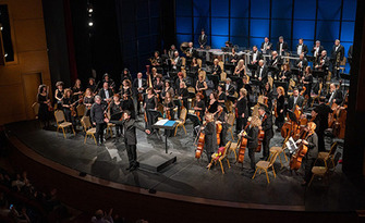 "Музика на светлината" - Рождественски концерт на Опера Пловдив - заедно към вярата и надеждата на 17 Декември, в Дом на културата "Борис Христов"