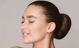 Подмладяваща терапия за лице Platinum Facial на Medik8, от Beauty Salon Glow