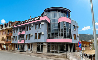 Коледа в Девин