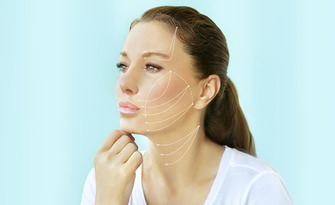 Високоефективен RF лифтинг за изглаждане, стягане и повдигане контура на лицето с медицинска апаратура NuEra Tight, плюс енизимен пилинг и антиейдж маска, от Салон за красота Афродита