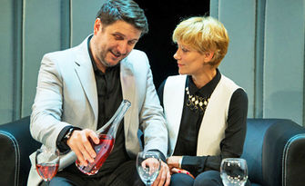 Асен Блатечки и Койна Русева в комедията "Лъжата" - на 22 Юни, в Театър "Сълза и смях"