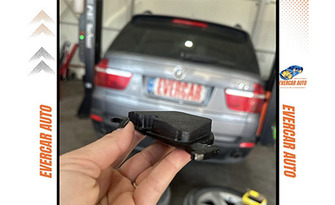 Смяна на предни или задни спирачни накладки на лек автомобил, от Evercar Auto