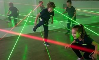 Игра в лазерен лабиринт - индивидуална или в група, от Лазерен лабиринт Фотоника