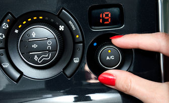 Профилактика на климатична система на лек автомобил, от Автосервиз Наис Карс