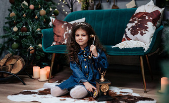 Семейна коледна фотосесия на 3 декора, от Фотограф Михаил Стирянов