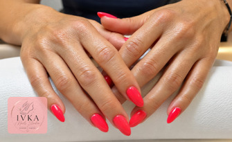 Маникюр с гел лак и възможност за укрепваща база, от Ivka Nails Studio
