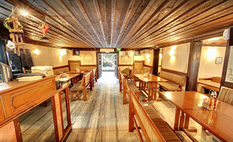 Куверт за шестима - салата, основно ястие и десерт, по избор, от Граждански клуб