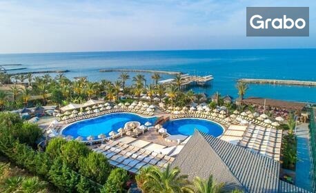 Луксозна почивка в Алания: 7 нощувки на база Ultra All Inclusive в хотел Long Beach Alanya 5*, плюс басейн, водна пързалка и детска анимация