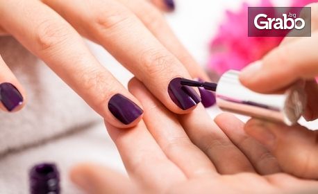Ноктопластика с изграждане с гел IBD, плюс лакиране с гел лак и неограничен брой декорации