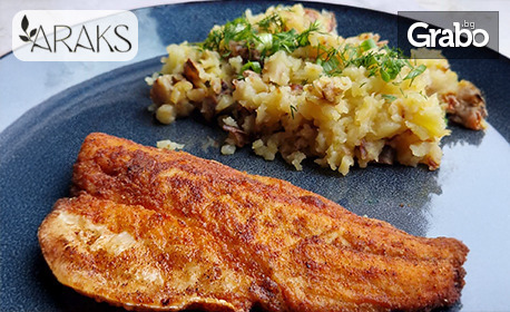 Празничен Никулден: Шаран на жар или пържен лаврак - в Костинброд