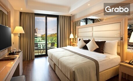 Last Minute за ранни записвания в Кушадасъ: 7 нощувки на база Ultra All Inclusive в Хотел Korumar Ephesus Beach & SPA Resort*****, плюс басейн, водна пързалка и детска анимация
