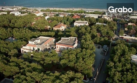Почивка в Пулия - в курорта Кастеланета Марина: 7 нощувки със закуски и вечери в Хотел Jonio Vacanze Residence, плюс самолетен транспорт