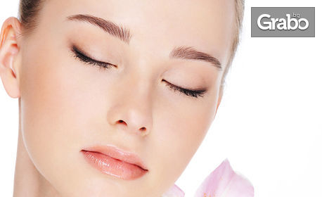 Безиглено влагане на хиалуронова киселина - за попълване на бръчки на чело или уголемяване на устни