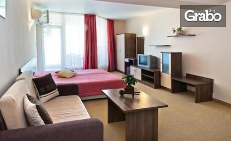 Ранни записвания за топ сезон 2026 в Китен: Нощувка със закуска и вечеря