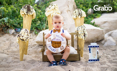 Тематична детска фотосесия със сладолед край морския бряг - с 10 обработени кадъра