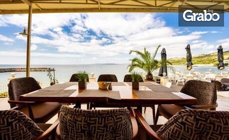 Цяло лято в Каварна: Нощувка на база All Inclusive - на самия морски бряг