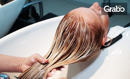 Реконструираща терапия на коса с инфраред преса и масло със серамиди, плюс оформяне със сешоар
