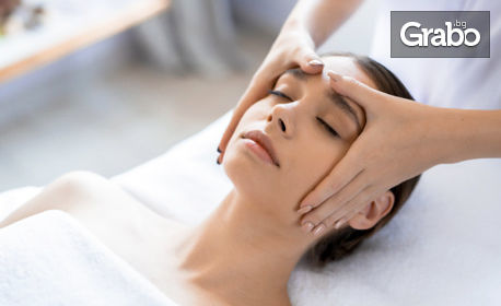 Релаксиращ частичен масаж, енергизиращ масаж на цяло тяло или SPA процедура за двама с вана, масаж, шампанско и бонбони
